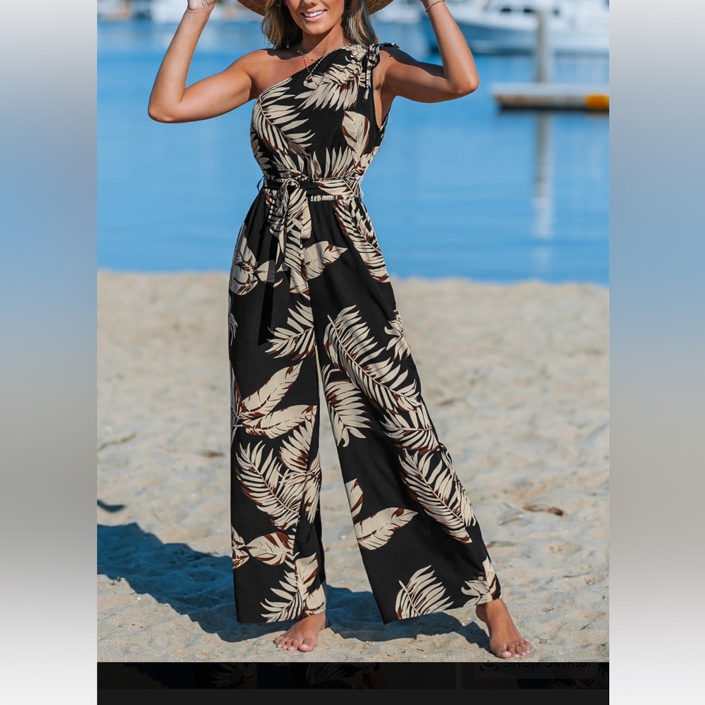 Cupshe One-Shoulder Leaf Print Jumpsuit